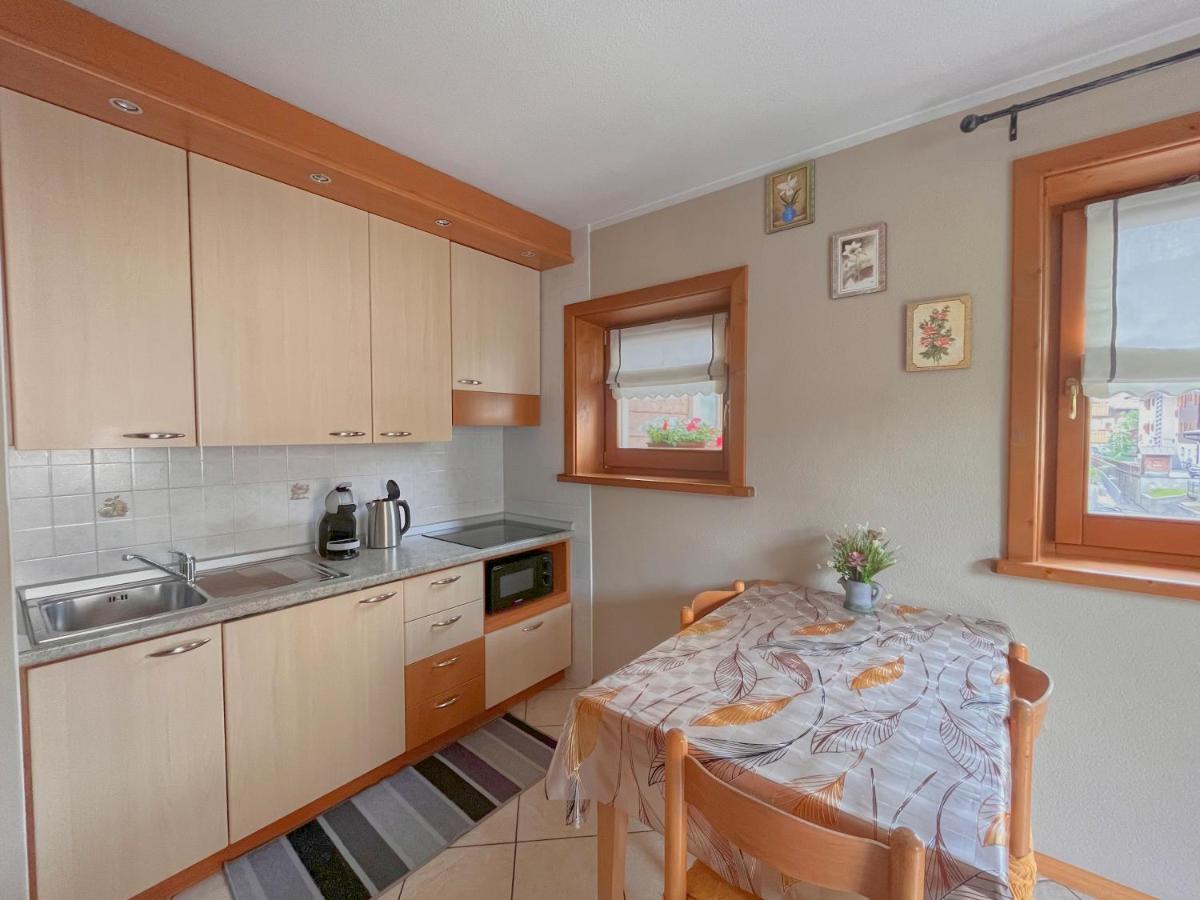 Skyrim Apartment - City Centre 利维尼奥 外观 照片